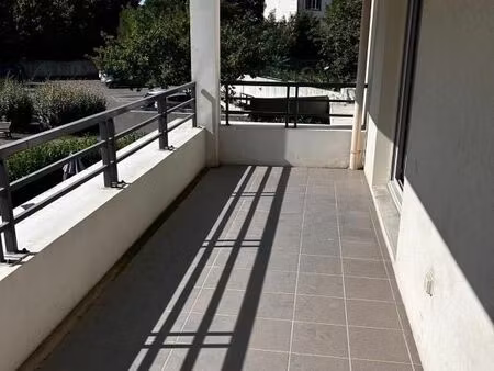 appartement 3 pièces 69 m²