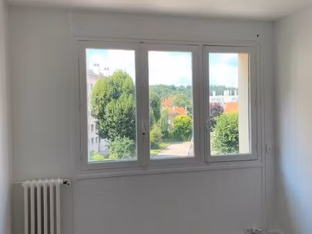 juvisy sur orge f2 40m2 proche gare loyer 898 euros