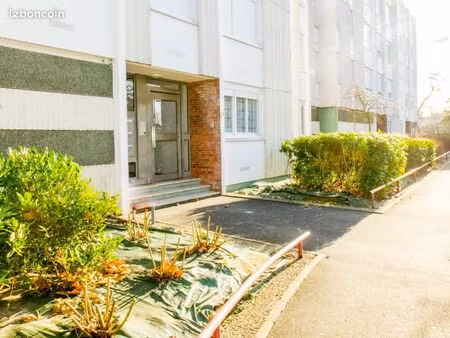 appartement 2 pièces 52 m²