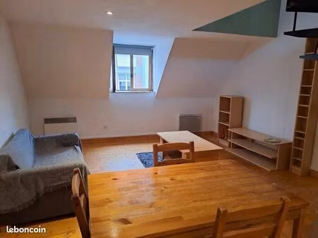 loue f2 centre ville lille
