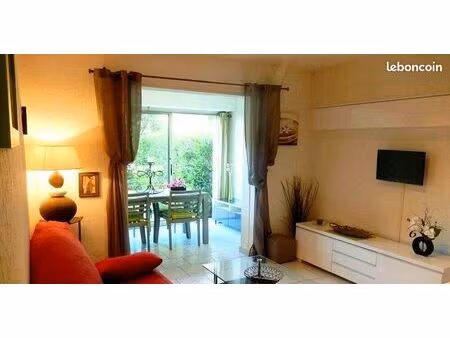 t2 avec jardin domaine de la coudoulière