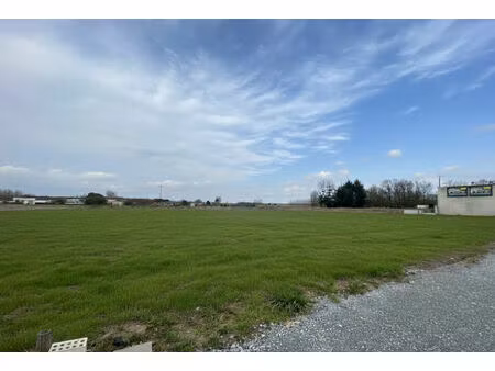 vente terrain lencloître (86140)