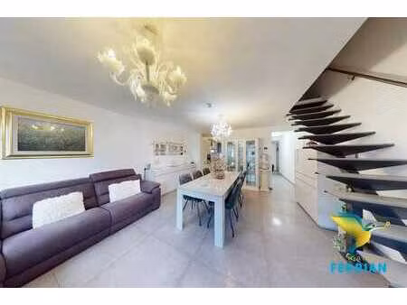 superbe duplex dans un état neuf / très bonne copro