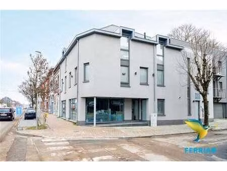 superbe duplex proche de toutes commodités