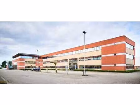 en direct du proprietaire - 1.100 €/m²