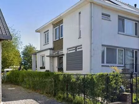 maison 5 chambres/ 3 sdb  entièrement rénovée peb b