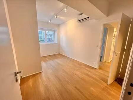 etangs d'ixelles: magnifique appart 1ch