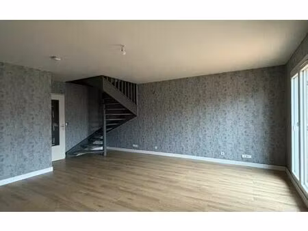 location appartement  m² t-4 à montivilliers  905 €