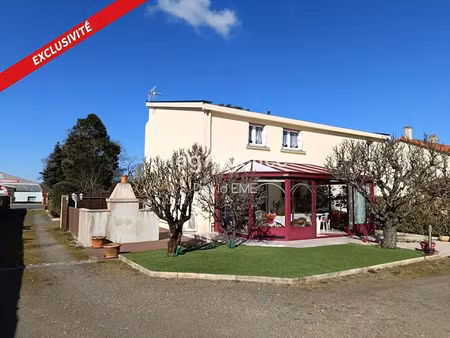 vente maison 9 pièces 172 m² à beaulieu-sous-la-roche (85190)  285 000 €