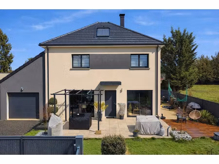 vente maison 5 pièces 110 m² à change (72560)  345 000 €