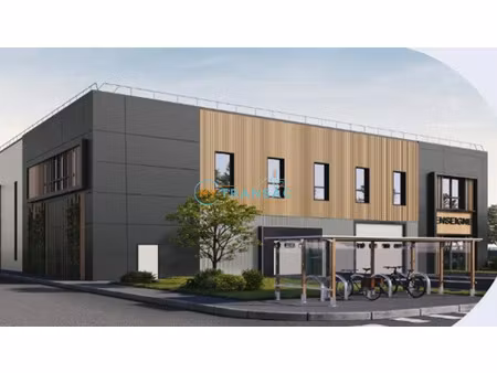 location local industriel 1837 m² à wissous (91320)