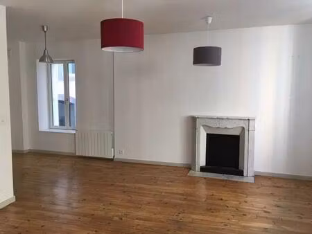 location appartement 3 pièces 73 m² à clermont-ferrand (63000)