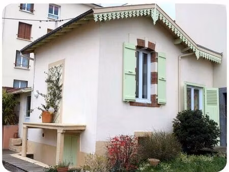 location maison 2 pièces 30 m² à clermont-ferrand (63000)