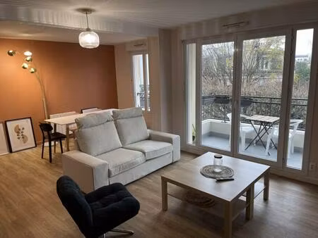 location appartement 5 pièces 94 m² à villemomble (93250)