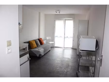 location appartement 1 pièce 24 m² à lardy (91510)