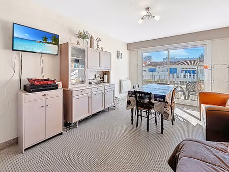 location appartement 3 pièces 47 m² à saint-jean-de-monts (85160)