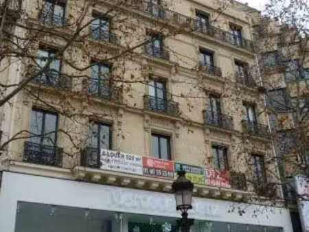 location bureau paris 75008