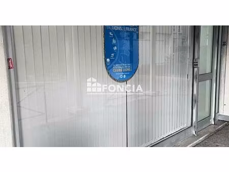 local local professionnel ou commercial en rdc rue raymond losserand