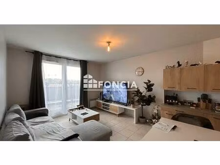 aux portes d'amiens très bel appartement avec balcon de 10m2