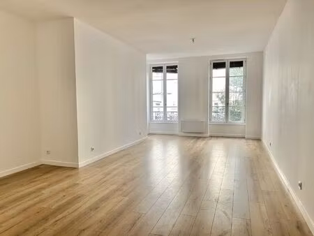 location appartement 3 pièces 97 m² à lyon 6 (69006)
