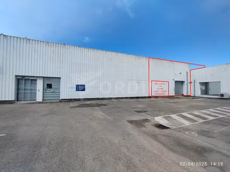 location commerce 225 m² à auxerre (89000)