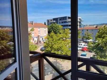 la talaudière  t3 de 54m² au 2ème  35 rue de la république