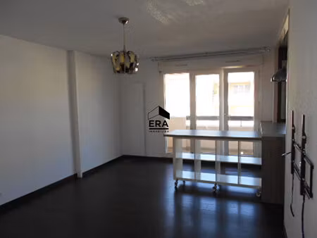 a louer t3 + balcon et parking pessac centre