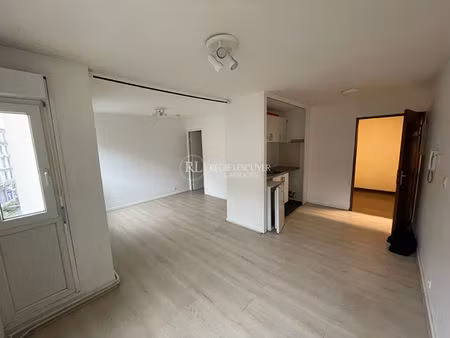 f1 - 29 cours emile zola- 69100 - villeurbanne