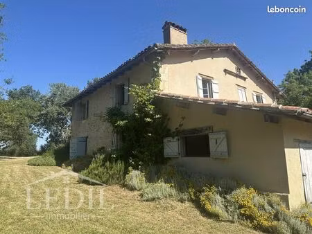 propriété 6 pièces 194 m²