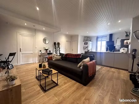 appartement 3 pièces 68 m²