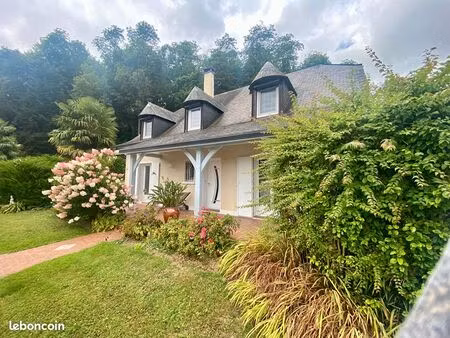 maison 5 pièces 132 m²