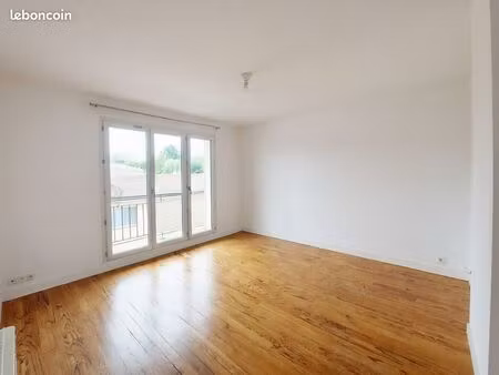 t3 lumineux & rénové - 57m² - résidence sécurisée