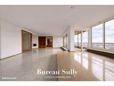 appartement 7 pièces 250 m²