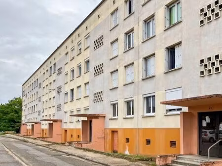 appartement t3 – 48 m² – lumineux vue dégagéeventoux