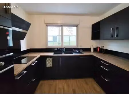 maison 4 pièces 80 m²