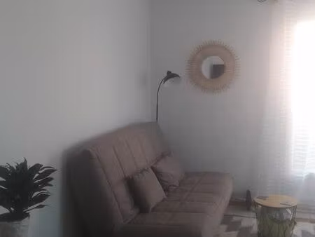 gare appartement totalement équipé  parking