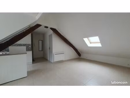 studio 1 pièce 23 m²