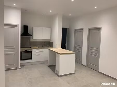 t2 renové saint chamas