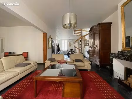 appartement 4 pièces 115 m²