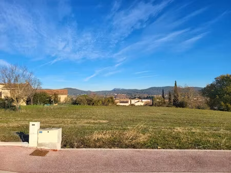 vente terrain 414 m² à brignoles (83170)  127 700 €