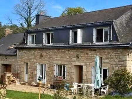 vente maison à lanvénégen (56320) : à vendre / 120m² lanvénégen