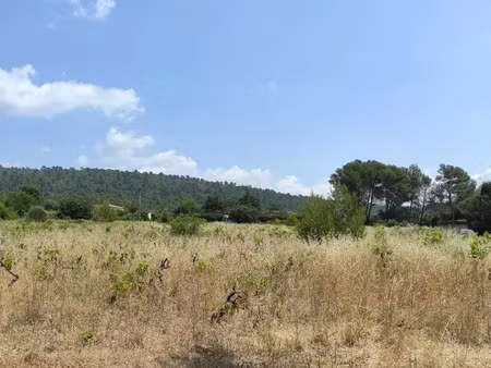 vente terrain 1180 m² à garéoult (83136)  165 000 €