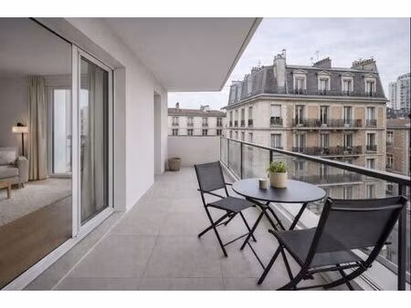 magnifique 4 pieces 80m² en etage eleve avec balcon 17m²