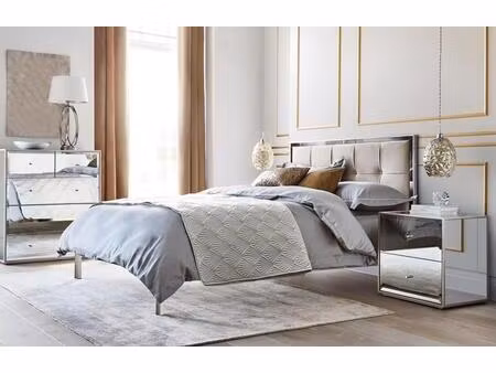 **rare t3 avec beau balcon dans residence luxueuse à seulement 600 mètres de la gare d'eng