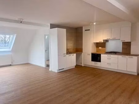 appartement à louer à merelbeke € 925 (ll5w8) - entree | zimmo