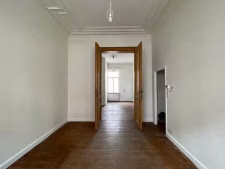 appartement lumineux à deux pas de la place flagey