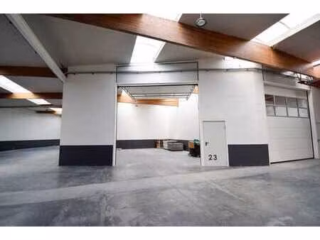 à louer : espace de stockage 86 m² – vichte