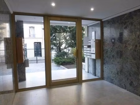 location appartement 1 pièce 24 m² à colombes (92700)