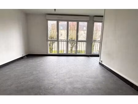 location appartement  m² t-4 à alençon  460 €