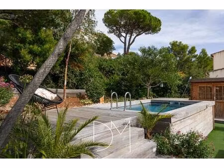 bandol - belle maison / appartement à 15 minutes à pied du port